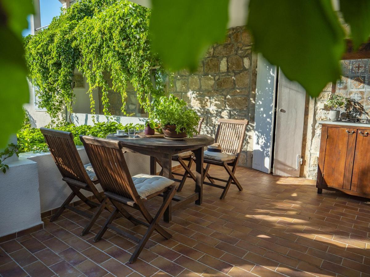 Central Art House Hvar Χβαρ Εξωτερικό φωτογραφία
