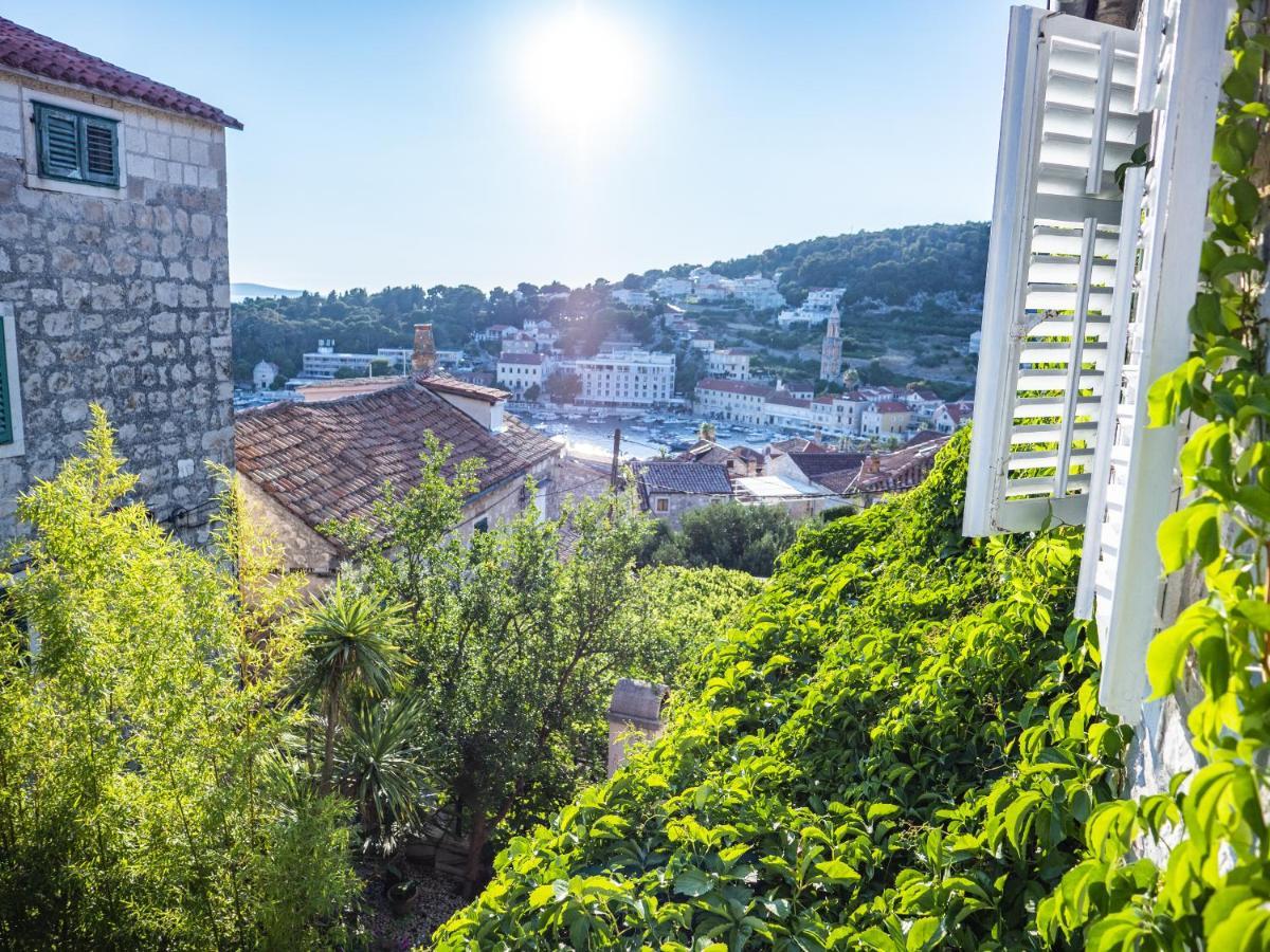 Central Art House Hvar Χβαρ Εξωτερικό φωτογραφία